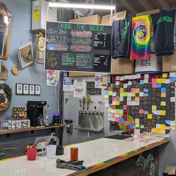 Ramshackle Brewing Company - Wall of Beer it Forward - Breweries Near Me - Jonesville, Michigan Ramshackle Brewing Company - Wall of Beer it Forward - Breweries Near Me - Jonesville, Michigan