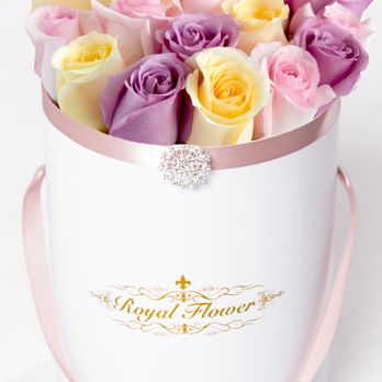 Royal Flower - The most luxurious rose boxes in Canada. These royal roses are hand crafted, best quality roses and the freshest you can find in Toronto. - Florists Near Me - Etobicoke, Ontario Royal Flower - The most luxurious rose boxes in Canada. These royal roses are hand crafted, best quality roses and the freshest you can find in Toronto. - Florists Near Me - Etobicoke, Ontario