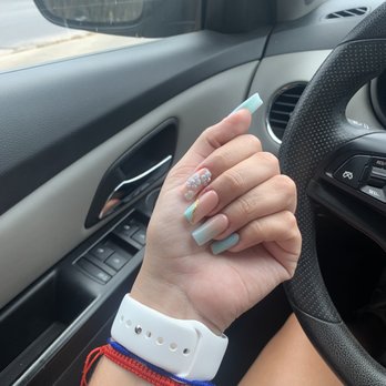 A&Z Nail Bar - Nail set - Nail Salons Near Me - Austin, Texas