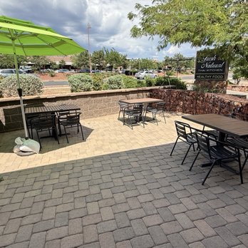 Fresh & Natural Thai Kitchen - Outside seating - Thai Near Me - Sedona, Arizona Fresh & Natural Thai Kitchen - Outside seating - Thai Near Me - Sedona, Arizona