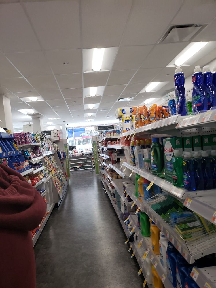 WALGREENS Updated August 2024 15 Photos & 31 Reviews 750 Manhattan Ave, Brooklyn, New York