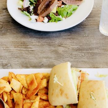 Knolls Restaurant - Grilled Chicken Avocado Sandwich & Sirloin Steak Salad - American Near Me - Long Beach, California Knolls Restaurant - Grilled Chicken Avocado Sandwich & Sirloin Steak Salad - American Near Me - Long Beach, California