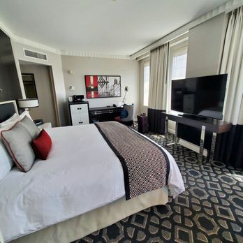 Sofitel Lafayette Square Washington DC - A view of the spacious corner luxury room - Hotels Near Me - Washington, DC, District of Columbia Sofitel Lafayette Square Washington DC - A view of the spacious corner luxury room - Hotels Near Me - Washington, DC, District of Columbia