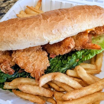 Em Tea Coffeecup Cafe - Shrimp Po' Boy. Five large butterflied shrimp! So good! - Cafes Near Me - Buffalo, New York