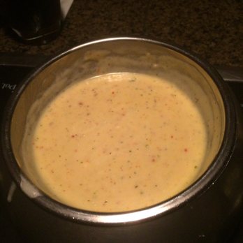 The Melting Pot - The Quattro Formaggio cheese fondue - Fondue Near Me - Pittsburgh, Pennsylvania The Melting Pot - The Quattro Formaggio cheese fondue - Fondue Near Me - Pittsburgh, Pennsylvania
