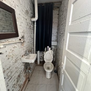 Waxtel Construction - Before renovation - General Contractors Near Me