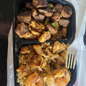 Habachihana Japanese Grill - Steak chicken shrimp lunch plate - Japanese Near Me - Anaheim, California Habachihana Japanese Grill - Steak chicken shrimp lunch plate - Japanese Near Me - Anaheim, California