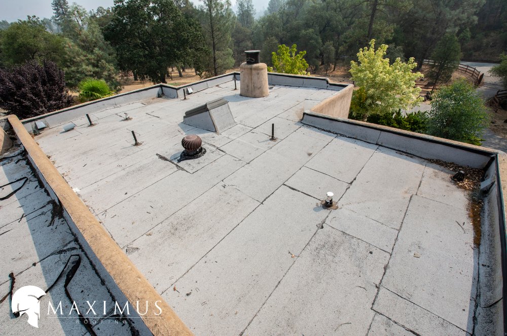 Slide of Maximus Roofing