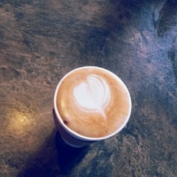 A large Vienna (vanilla and cinnamon latte, I got almond milk) A large Vienna (vanilla and cinnamon latte, I got almond milk)