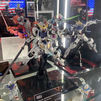 Tamashii Nations Store - Gundam display models. - Toy Stores Near Me - New York, New York Tamashii Nations Store - Gundam display models. - Toy Stores Near Me - New York, New York
