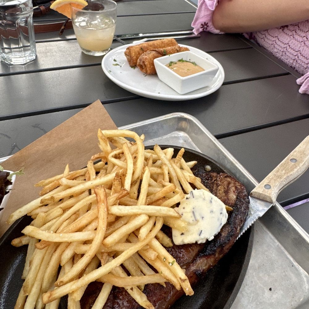 Butchertown Hall - Gastropubs Near Me - Nashville, Tennessee