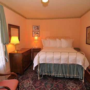 Atlantic Hotel - our room - The Charlotte - Hotels Near Me - Berlin, Maryland Atlantic Hotel - our room - The Charlotte - Hotels Near Me - Berlin, Maryland