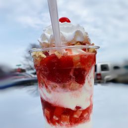 Strawberry cheesecake parfait Strawberry cheesecake parfait