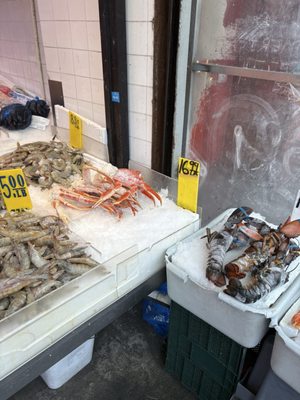 Win Sea Food Market by null