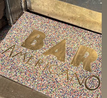Bar Americano by null