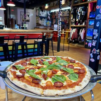 Boombox Pizza Bar - Large So Fresh Pizza with pepperoni. Absolutely delicious!!! - Pizza Near Me - San Antonio, Texas