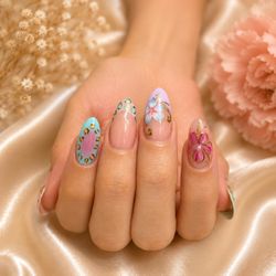 Nail Isle