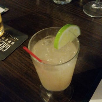 Billy Murphy's Irish Saloon - Ask for the Michaela Special, house - infused pineapple mango vodka with grapefruit and tonic - Burgers Near Me - Philadelphia, Pennsylvania