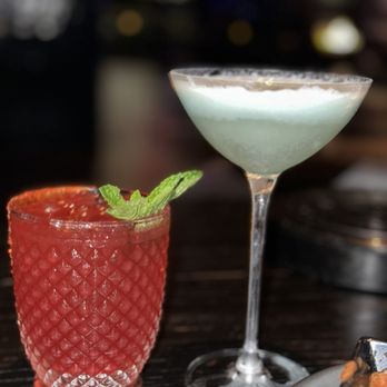 La Popular - Watermelon Hibiscus Margarita Oaxacan Jellyfish - Cocktail Bars Near Me - Claremont, California