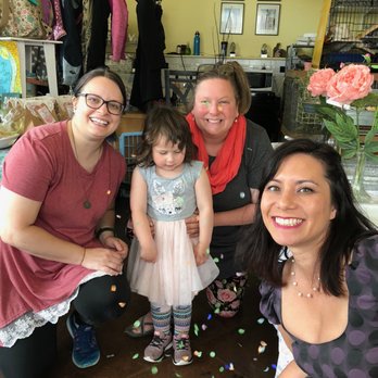 Bunnies in Baskets - Community Service/Non-Profit Near Me - Portland, Oregon Bunnies in Baskets - Community Service/Non-Profit Near Me - Portland, Oregon