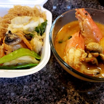Chiangmai Thai Kitchen - Spring Roll, Seafood Pad Woon Sen, and Tom Yum Prawn - Thai Near Me - Tyler, Texas Chiangmai Thai Kitchen - Spring Roll, Seafood Pad Woon Sen, and Tom Yum Prawn - Thai Near Me - Tyler, Texas
