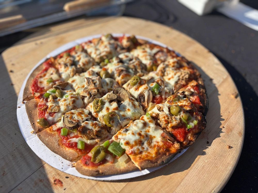 Girasol Pizza Logo