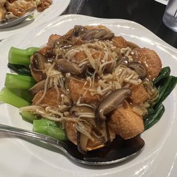 4/3/2023 tofu with dried scallop sauce. ORDER IT!