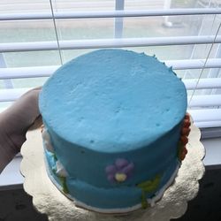 Publix - The cake I received.