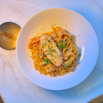 Glass Kitchen - Lobster Linguine - Breakfast & Brunch Near Me - Markham, Ontario