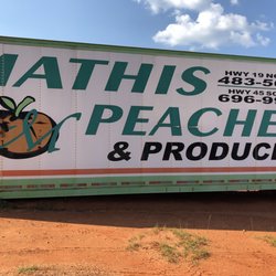 Mathis Produce - Excellent for fresh produce and the best cobbler anywhere!