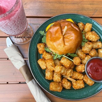 The Snug - Impossible Burger, Tots - Cocktail Bars Near Me - San Francisco, California