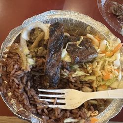 La Confianza Deli & Restaurant