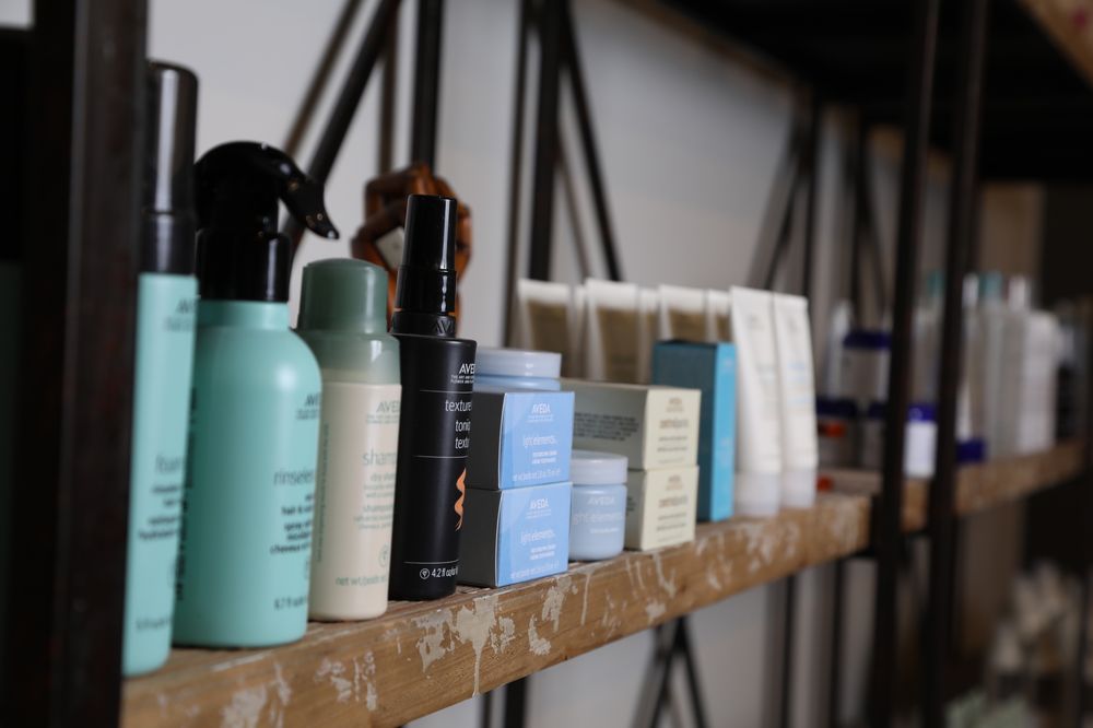 GRASSROOTS A SALON Updated August 2024 23 Photos 1350 W College Ave, Appleton, Wisconsin