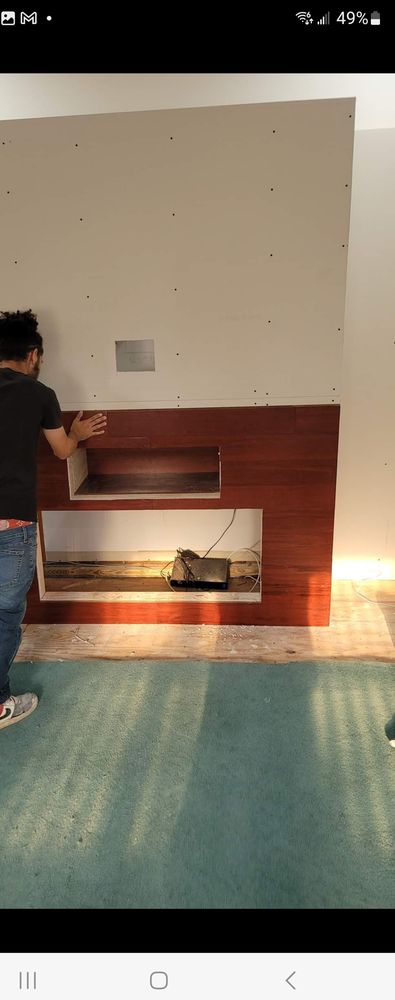 Slide of Quaranto's contracting