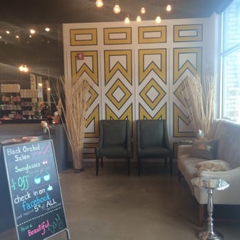 Black Orchid Salon - Sitting area right when you walk in - very cute! - Hair Salons Near Me - Austin, Texas Black Orchid Salon - Sitting area right when you walk in - very cute! - Hair Salons Near Me - Austin, Texas