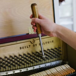 DeFord Piano Tuning - Tuning the Piano