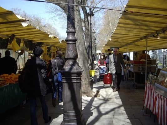 Marché Popincourt by null