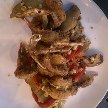Bridges Restaurant - Questionable $47 for 2 mediocre soft shell crabs - Bars Near Me - Grasonville, Maryland