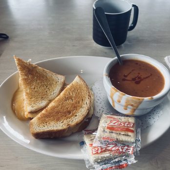 Noisy Goose Cafe - The Ultimate Cheese Sandwich with Tomato Basil soup lunch special. - American Near Me - Palmer, Alaska Noisy Goose Cafe - The Ultimate Cheese Sandwich with Tomato Basil soup lunch special. - American Near Me - Palmer, Alaska