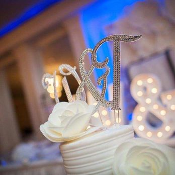 Sam's Club - Saved a Fortune by buying a three tier wedding cake from Sam's Club - Wholesale Stores Near Me - Elmsford, New York Sam's Club - Saved a Fortune by buying a three tier wedding cake from Sam's Club - Wholesale Stores Near Me - Elmsford, New York