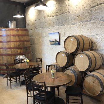 Stone House Vineyard - Wineries Near Me - Spicewood, Texas