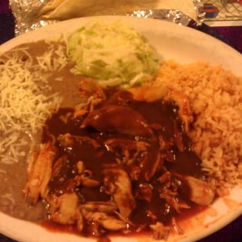 Las 3 Maria's Restaurant - Chicken mole dinner, rice n beans, flour tortillas - Mexican Near Me - Antioch, California