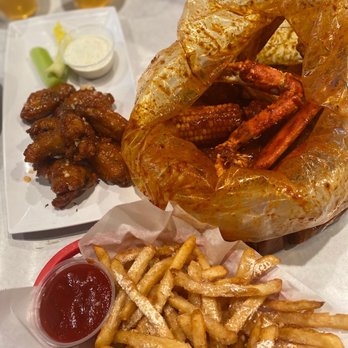 Pirates Kitchen - Garlic Fries Sweet Chili Wings Snow Crab MP - Cajun/Creole Near Me - Artesia, California Pirates Kitchen - Garlic Fries Sweet Chili Wings Snow Crab MP - Cajun/Creole Near Me - Artesia, California
