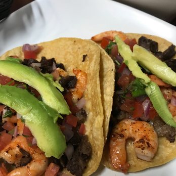 Los Cuates Seafood and Bar - Surf and turf taco - Seafood Near Me - Chula Vista, California Los Cuates Seafood and Bar - Surf and turf taco - Seafood Near Me - Chula Vista, California