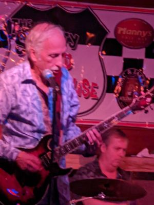 Shanty Tavern by null