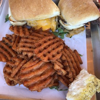 Red’s at The Skyroom - French dip sweet potato fries - New American Near Me - Lakeport, California Red’s at The Skyroom - French dip sweet potato fries - New American Near Me - Lakeport, California
