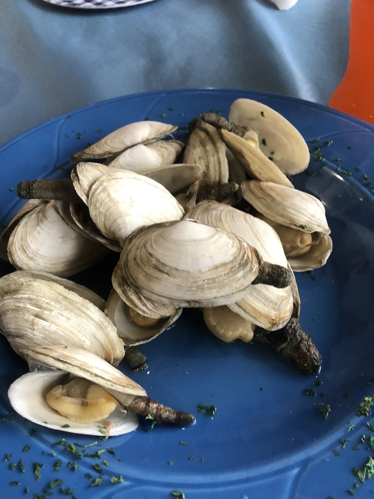 390 MAIN STREET Updated September 2024 69 Photos & 78 Reviews 390