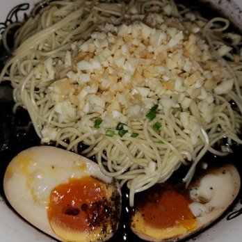 Ikkoryu Fukuoka Ramen - My "Go-To" Meal ~ Roasted Black Garlic Oil Ramen ~ Extra Noodles ~ Extra Chopped Garlic ~ Extra Egg ~ Gyoza - Ramen Near Me - Pasig, NCR