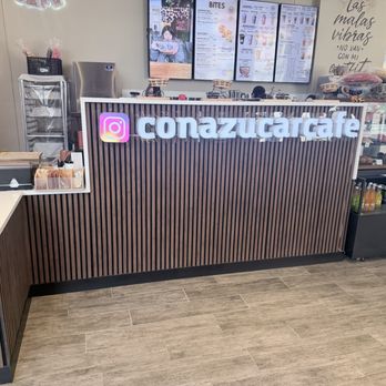 Con Azucar Cafe - Pick up counter - Cafes Near Me - Chicago, Illinois Con Azucar Cafe - Pick up counter - Cafes Near Me - Chicago, Illinois