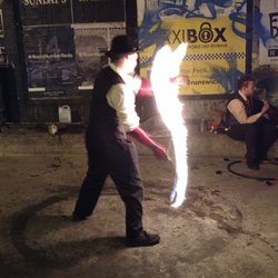 24 Moons - Performers outside